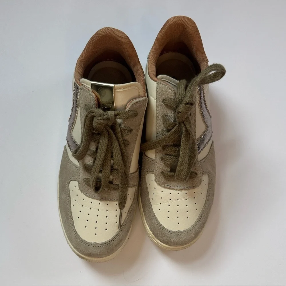 Victoria Size 7 Neutral Suede & Leather Sneakers Metallic Detail Lace Up